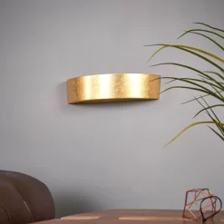 Jasin - seinävalaisin kultaisella pinnalla