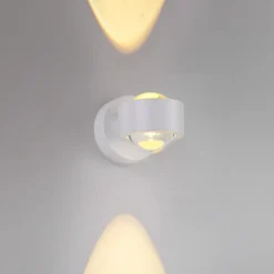JUST LIGHT. LED-akkuseinävalaisin Chia, valkoinen, rauta, 3 000 K