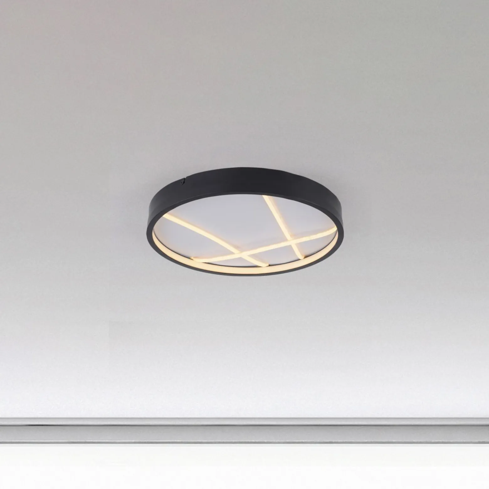 JUST LIGHT. LED-kattovalaisin Mikado, Ø 40 cm, musta