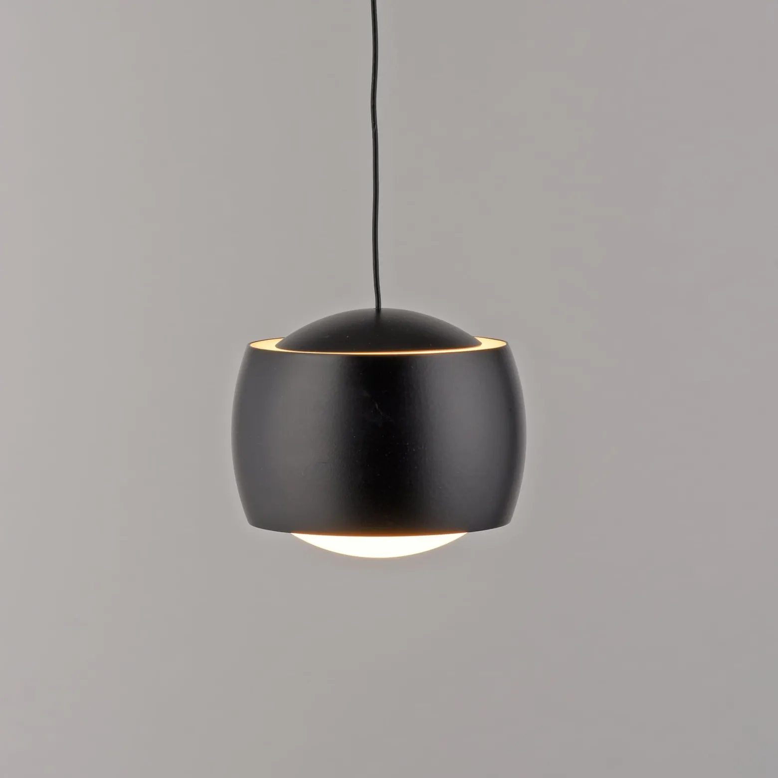JUST LIGHT. LED-riippuvalaisin Ballini, musta, 3-lamppuinen, Switchmo