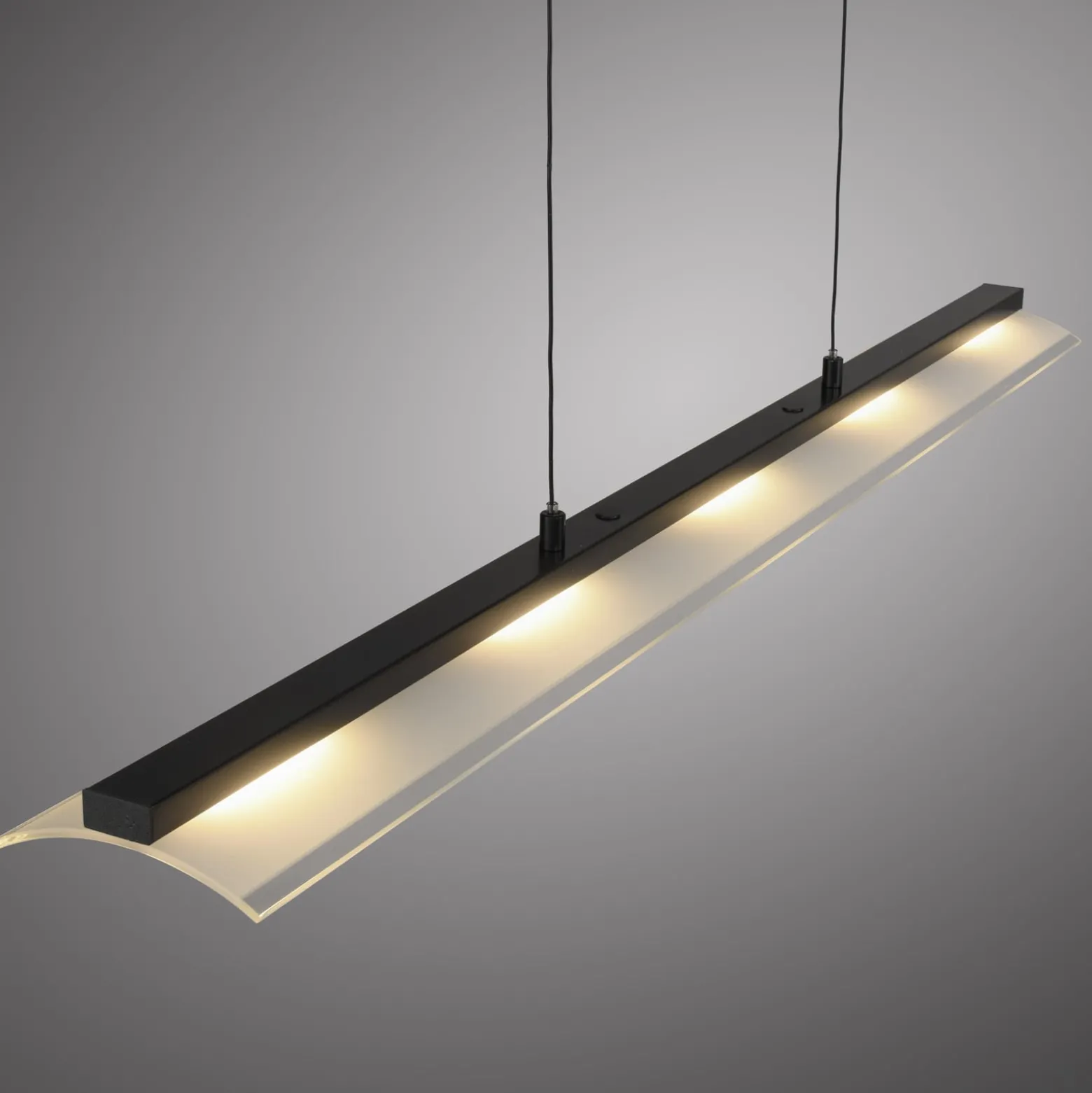 JUST LIGHT. LED-riippuvalaisin Nele, musta, rauta, lasi