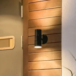 Kaksilamppuinen ulkoseinävalaisin Modena, musta