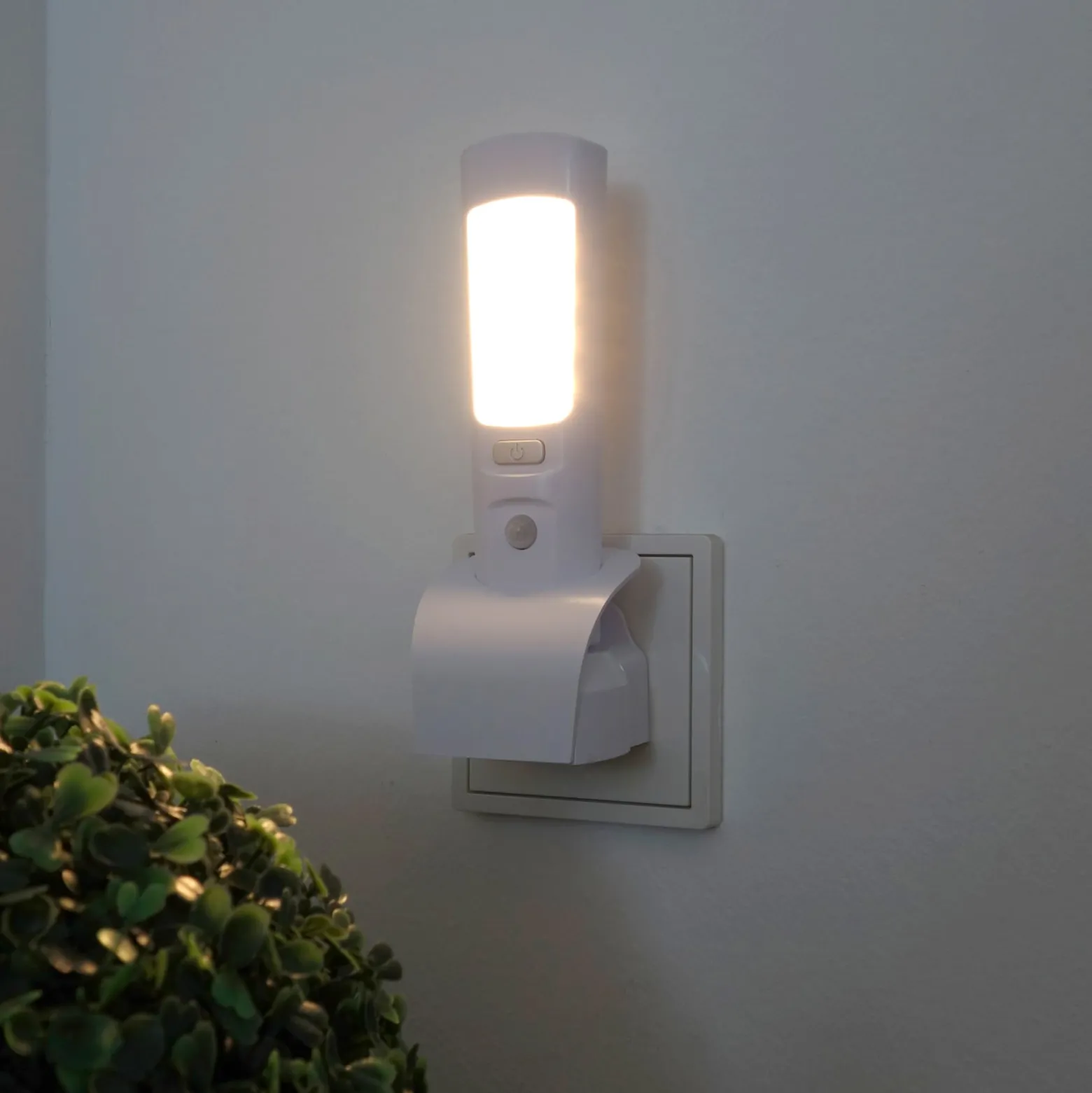 Kannettava LED-yövalo Minerva