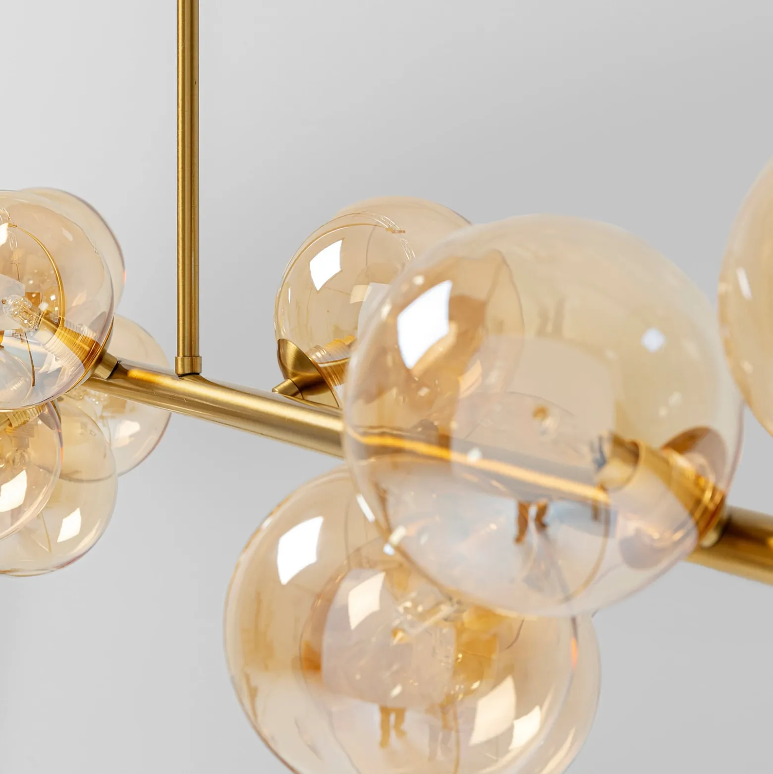 KARE Scala Balls -riippuvalaisin, kultainen
