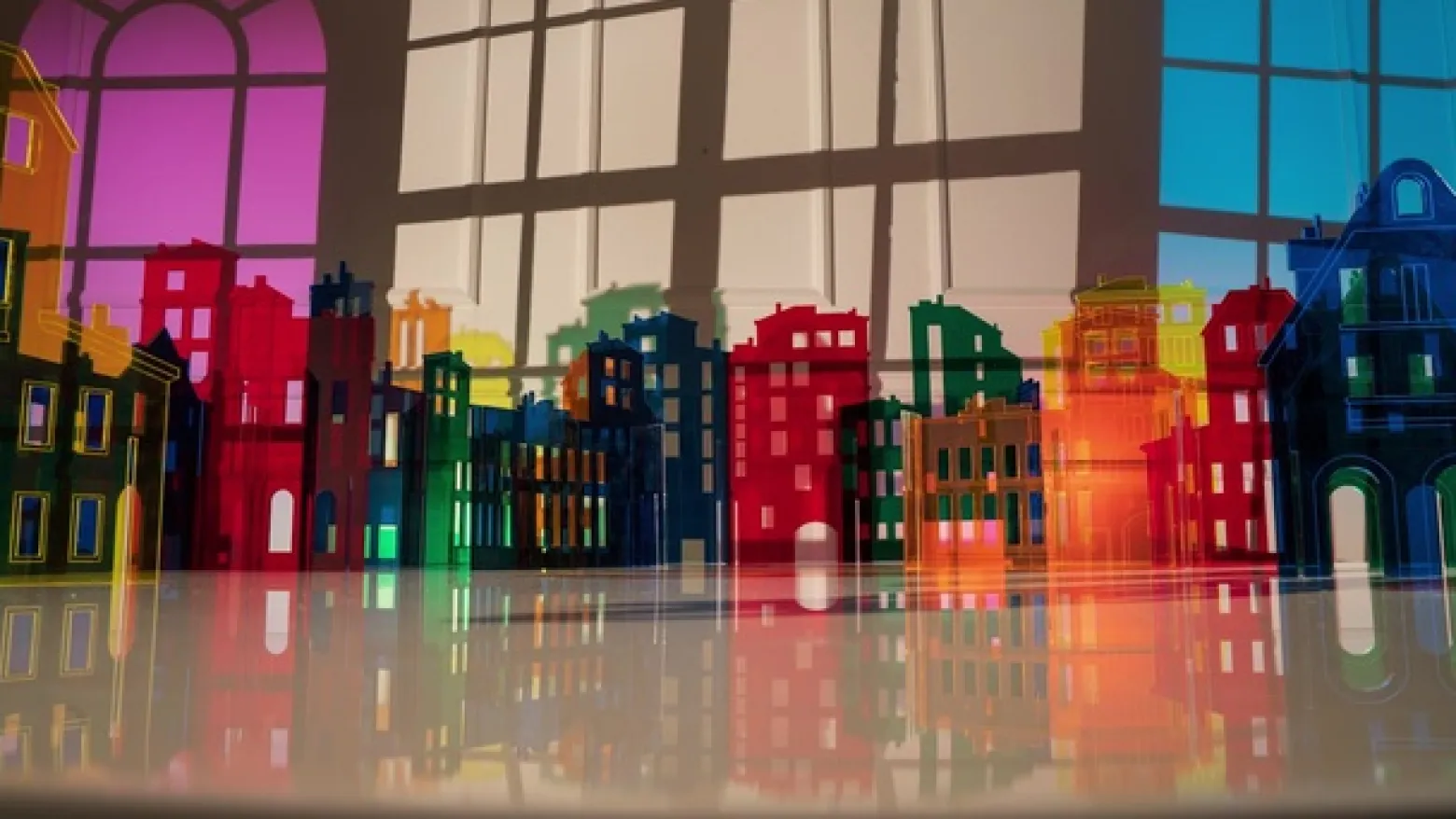 Kartell Big Battery - Pöytävalaisin IP54, luumu
