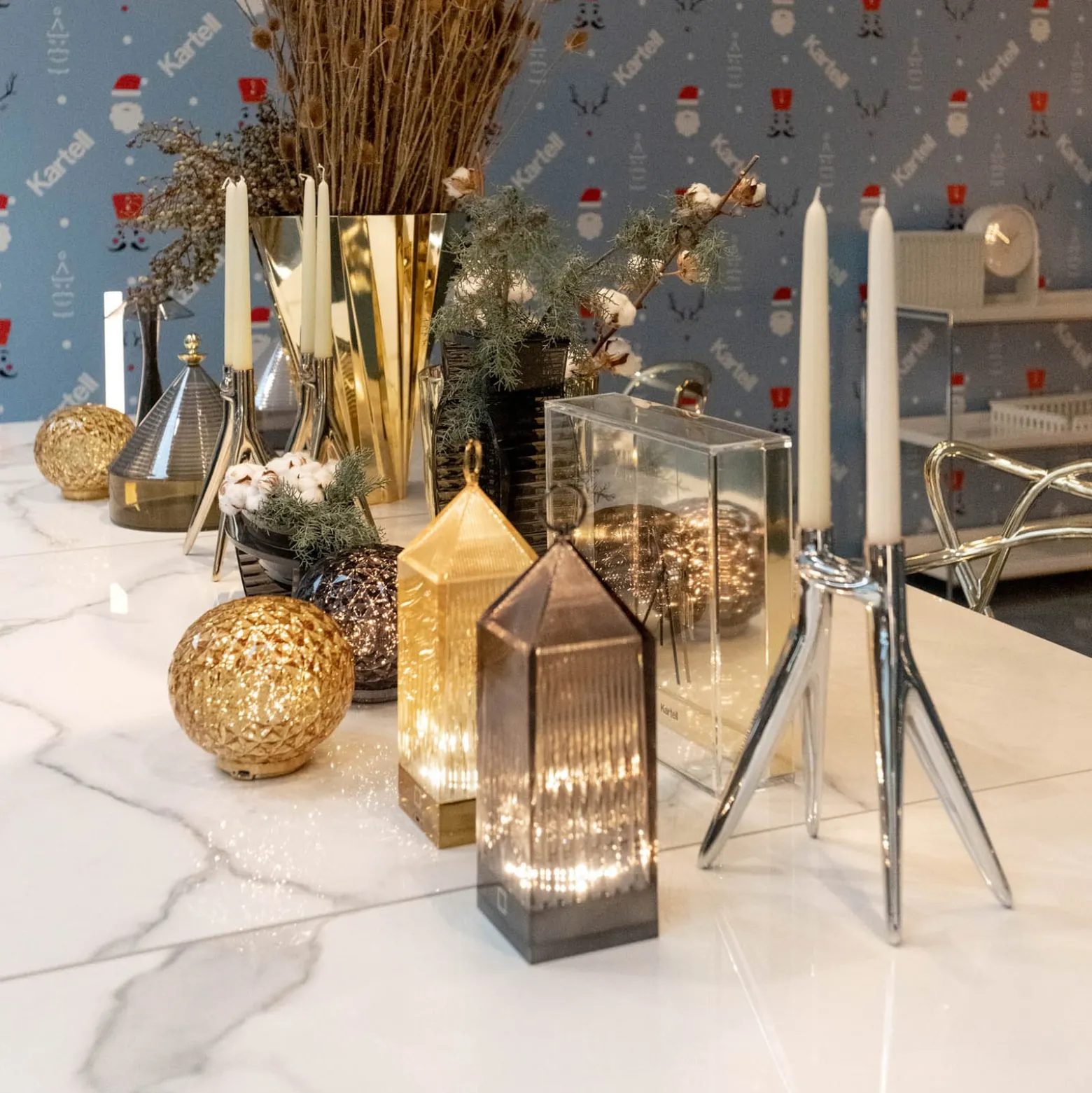 Kartell Lantern -LED-pöytälamppu, savunharm. IP54