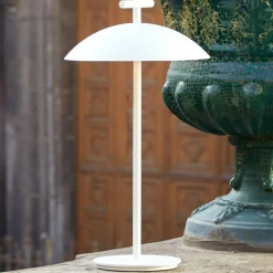 Kartell Mini Geen-A -LED-pöytälamppu 2 700 K valk.