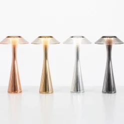 Kartell Space -design-LED-pöytälamppu, kulta