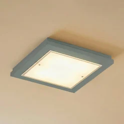 Kattovalaisin Tally, leveys 32 cm, salviavihreä, puu, E27