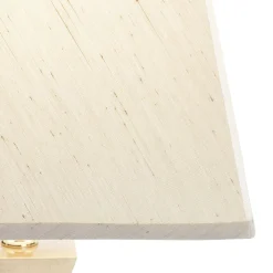 Kaunis Deco-pöytävalaisin kullanvärisellä jalalla