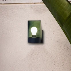 Kila-ulkoseinävalaisin, savunharmaa