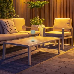 LED-akkukäyttöinen pöytälamppu Finley salviavihreä Korkeus 22 cm Metalli IP54