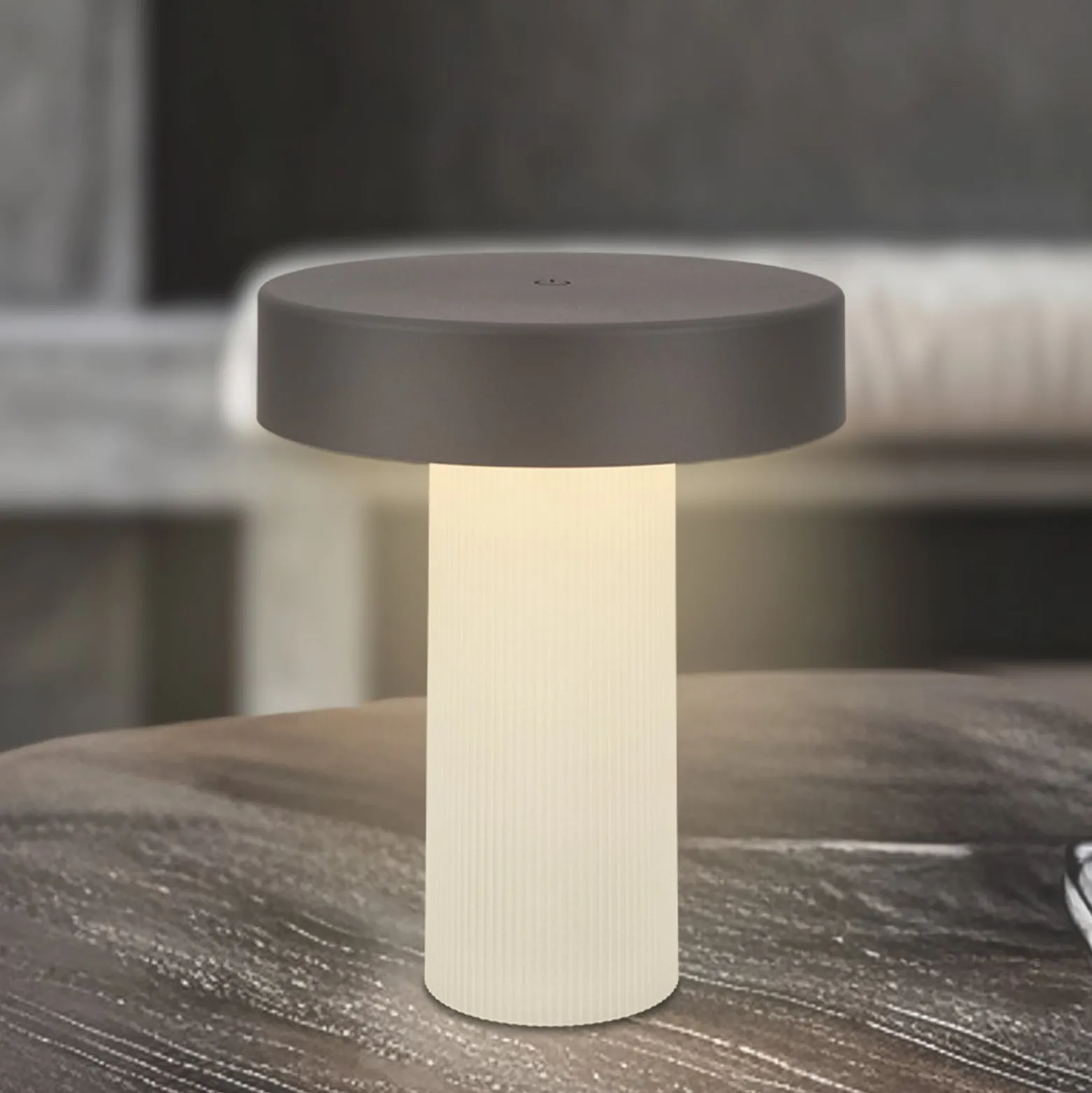 LED-akkukäyttöinen pöytävalaisin Bito, antrasiitti/valkoinen, korkeus 20 cm,