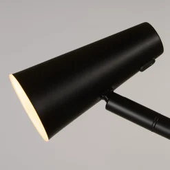 LED-akku-lattiavalaisin 10450BK, musta, korkeus 151 cm, metalli
