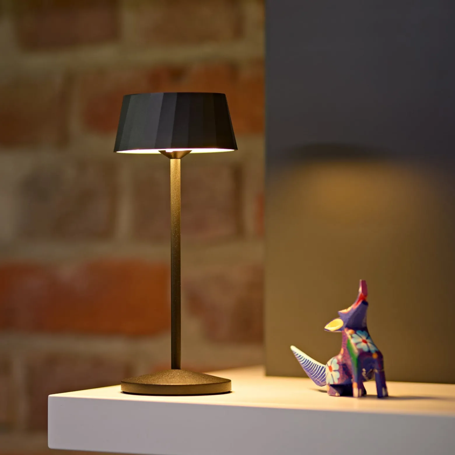 LED-akku-pöytälamppu Facetta, 3 kpl, musta, 22 cm, IP44