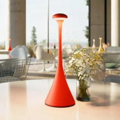 LED-akkupöytälamppu Nudrop, IP54, tulipunainen