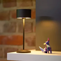 LED-akku-pöytälamppu Veluna, musta, korkeus 25 cm IP44 himmennettävä CCT