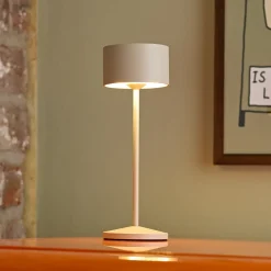 LED-akku-pöytävalaisin Veluna, beige, 3 kpl, 25 cm, IP44