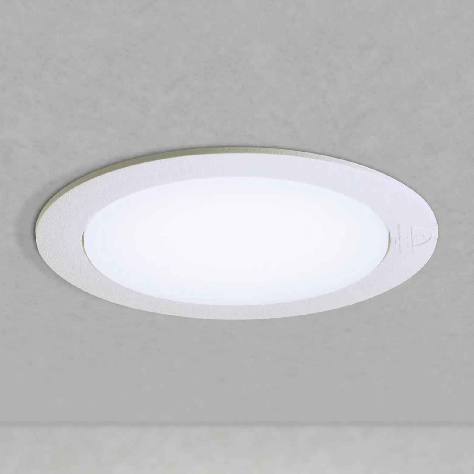 LED-alasvalo Teresa 160, GX53, CCT, 3W, valkoinen