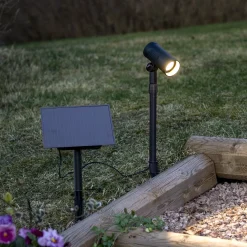LED-aurinkokäyttöinen kohdevalaisin Powerspot 53 cm, 250 lm, musta, maakiinnike