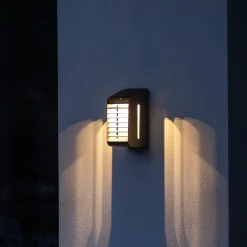 LED-aurinkoseinävalaisin Corner, sensori, harmaa