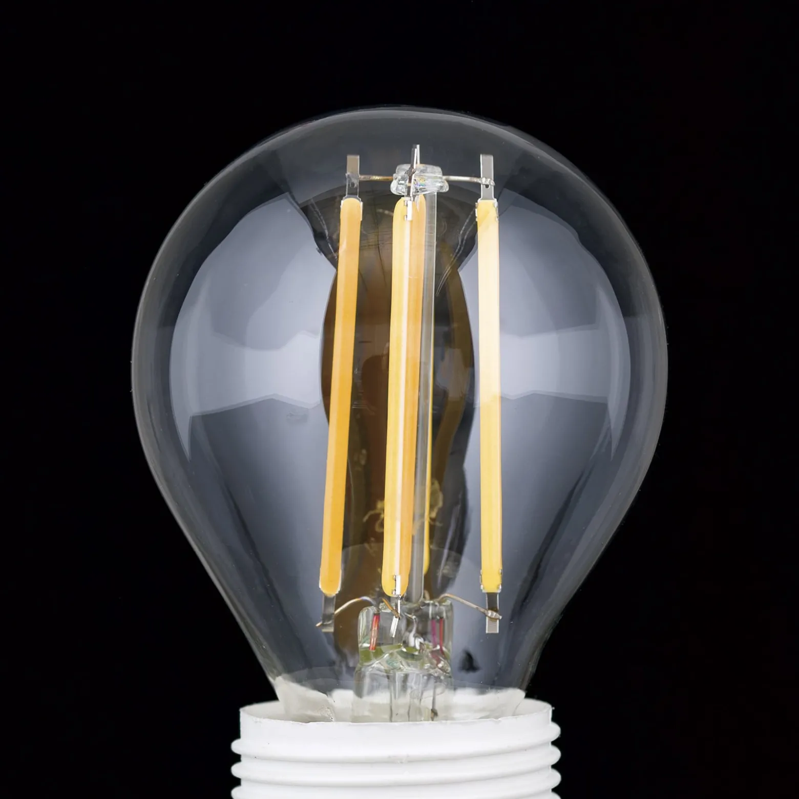 LED hehkulamppu E27 G45 kirkas 6W 827 720lm himmennettävä