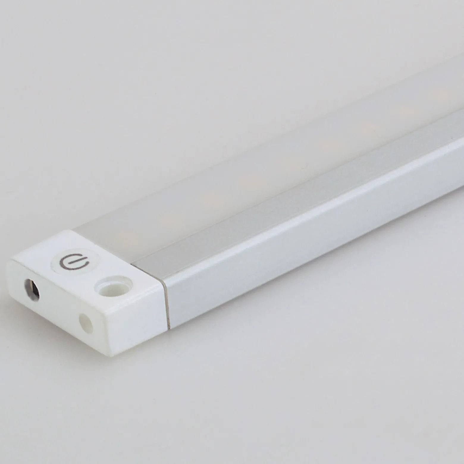 LED-kaapinalusvalo Cassia Sensor Switch Tone 80