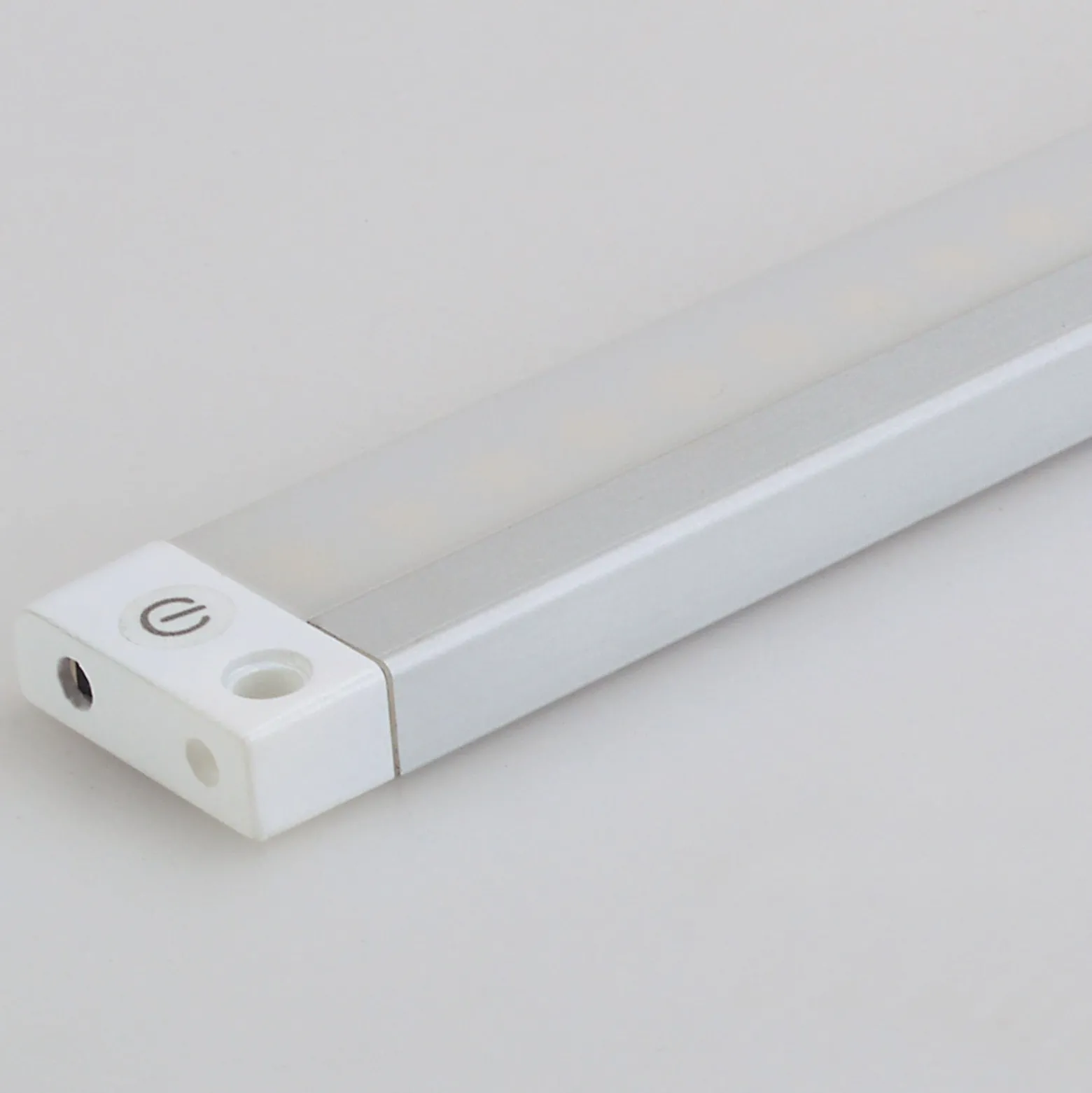 LED-kaapinalusvalo Cassia Sensor Switch Tone 80