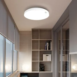 LED-kattovalaisin Allrounder 1, säädettävä valon väri, tunnistin