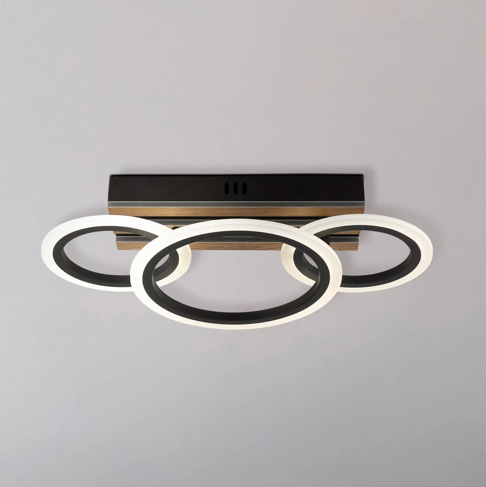 LED-kattovalaisin Blevins, 3-lamppuinen, musta/puunvärinen, pituus 46 cm