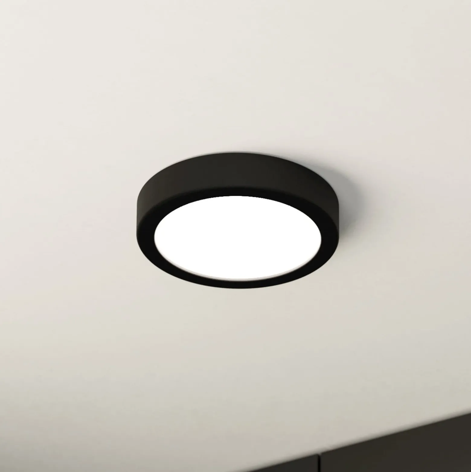 LED kattovalaisin Fueva 5 IP44 3000K musta Ø16cm Ø16cm