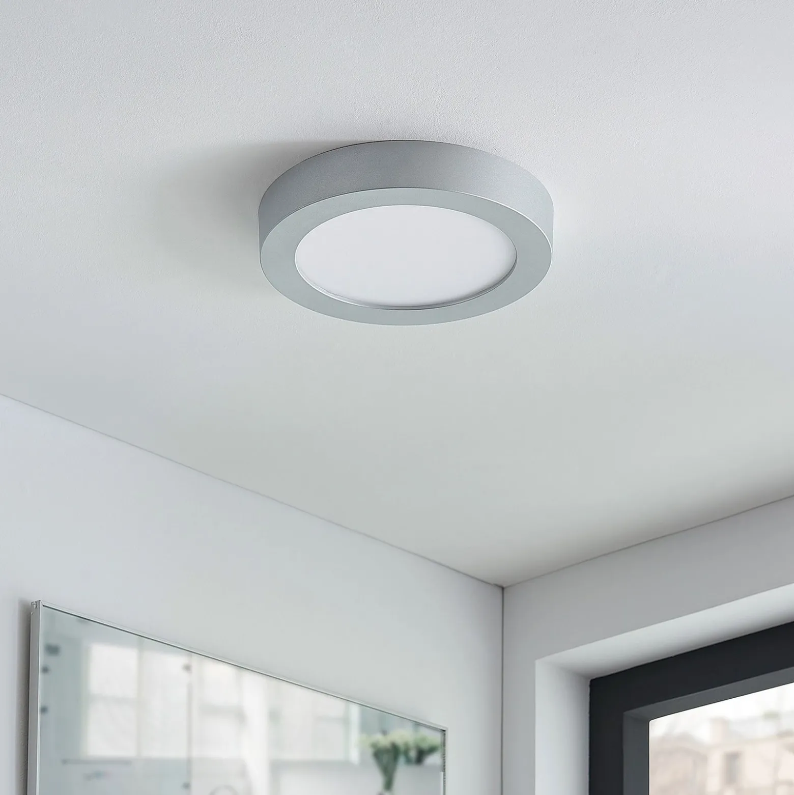 LED-kattovalo Marlo hopea 3 000 K pyöreä 25,2 cm