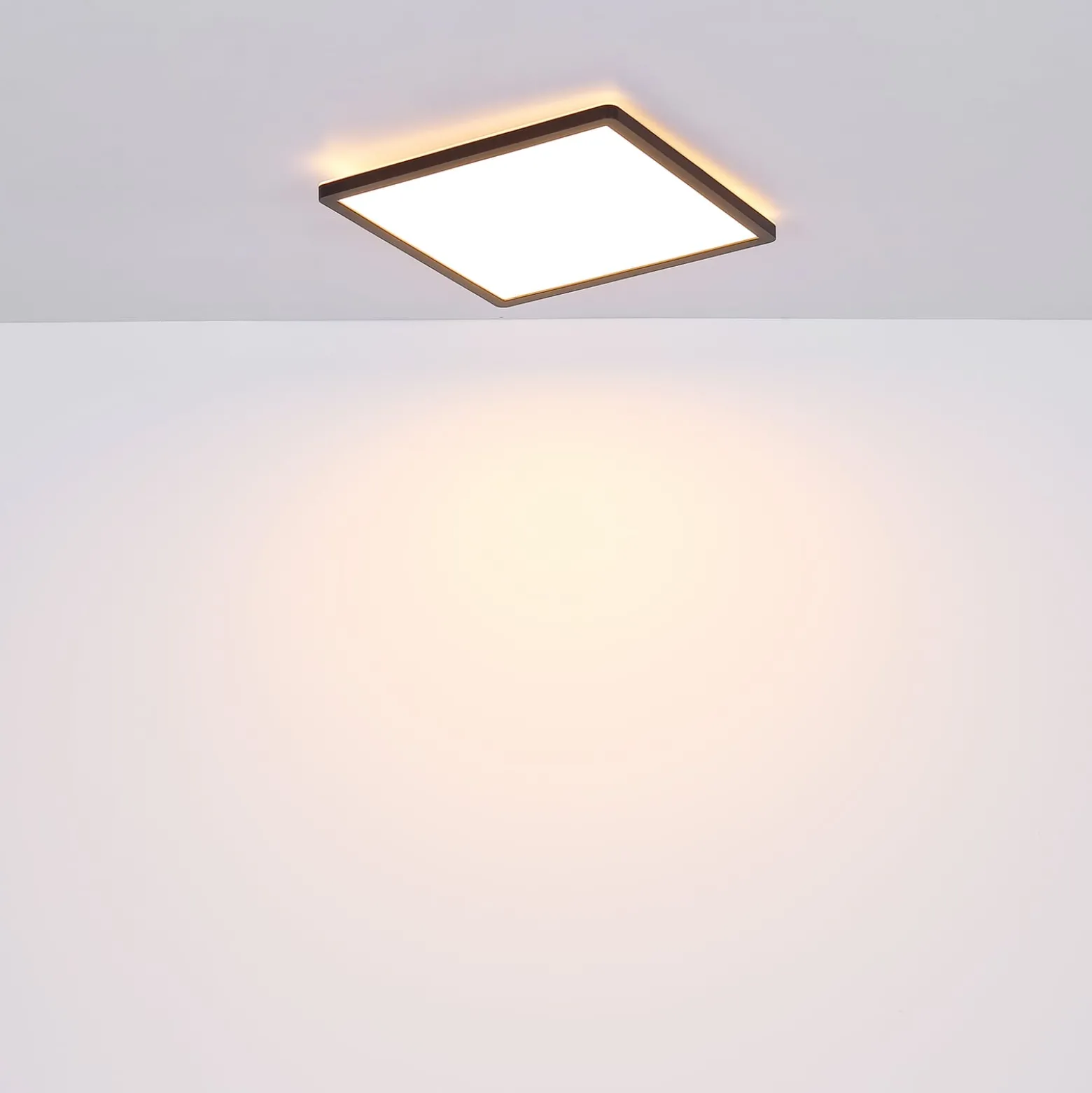 LED-kattovalo Sapana, kulmikas, himmennys, musta