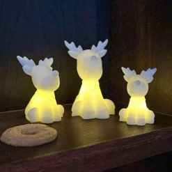LED-koristefiguuri Naja, valkoinen, korkeus 12 cm, vaha, paristokäyttöinen