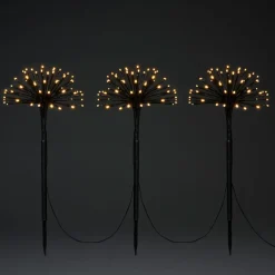 LED-koristevalo kolme voikukkia maapiikillä IP44