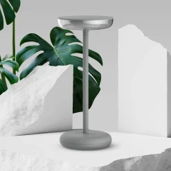 LED ladattava terassivalaisin Pasi, korkeus 26 cm metal touch