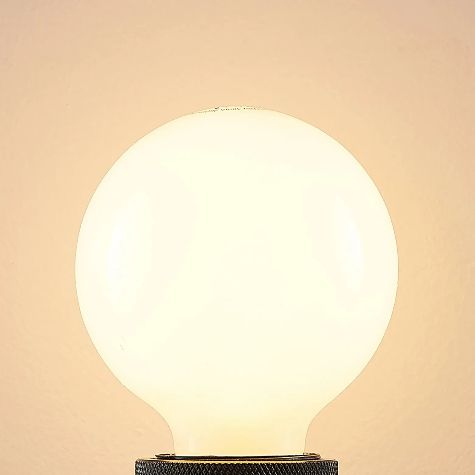 LED-lamppu E27 8W G80 2,700K himmennettävä, opaali, 2 kpl sarja