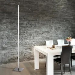 LED-lattiavalaisin Bella, suora, neliskanttinen jalusta, terästä