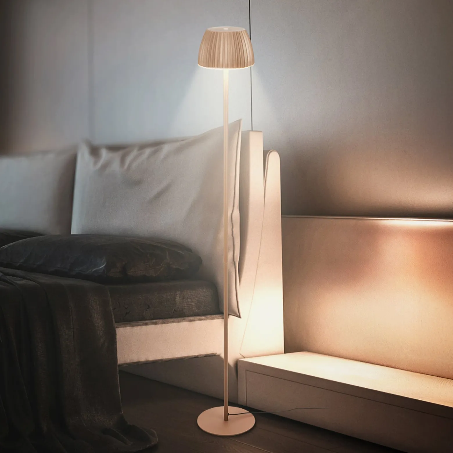 LED-lattiavalo Loca, ruskea, korkeus 123 cm, muovi/metalli