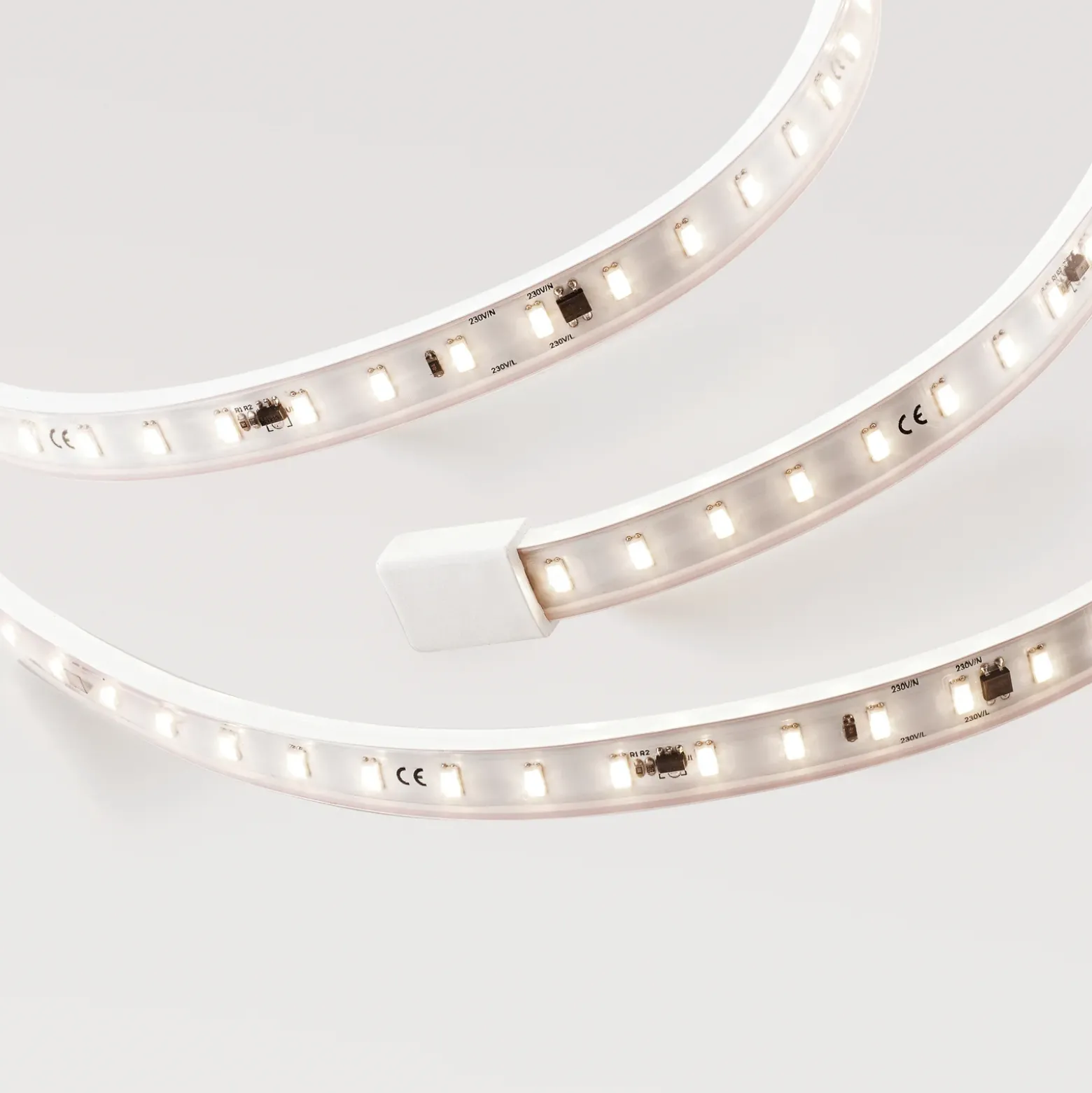 LED-nauhasarja 5966, 230V, 10m, IP65, 8W/m, 3 000 K