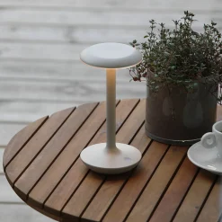 LED-pöytävalaisin Petit, greige, alumiini, IP44