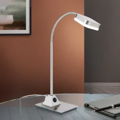 LED-pöytävalaisin Tobias, matta nikkeli