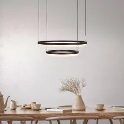 LED-riippuvalaisin CCT kaksi rengasta, kaukosäädin