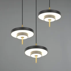 LED-riippuvalaisin Keaton, musta/kulta Ø 45 cm CCT 3-lamppuinen.