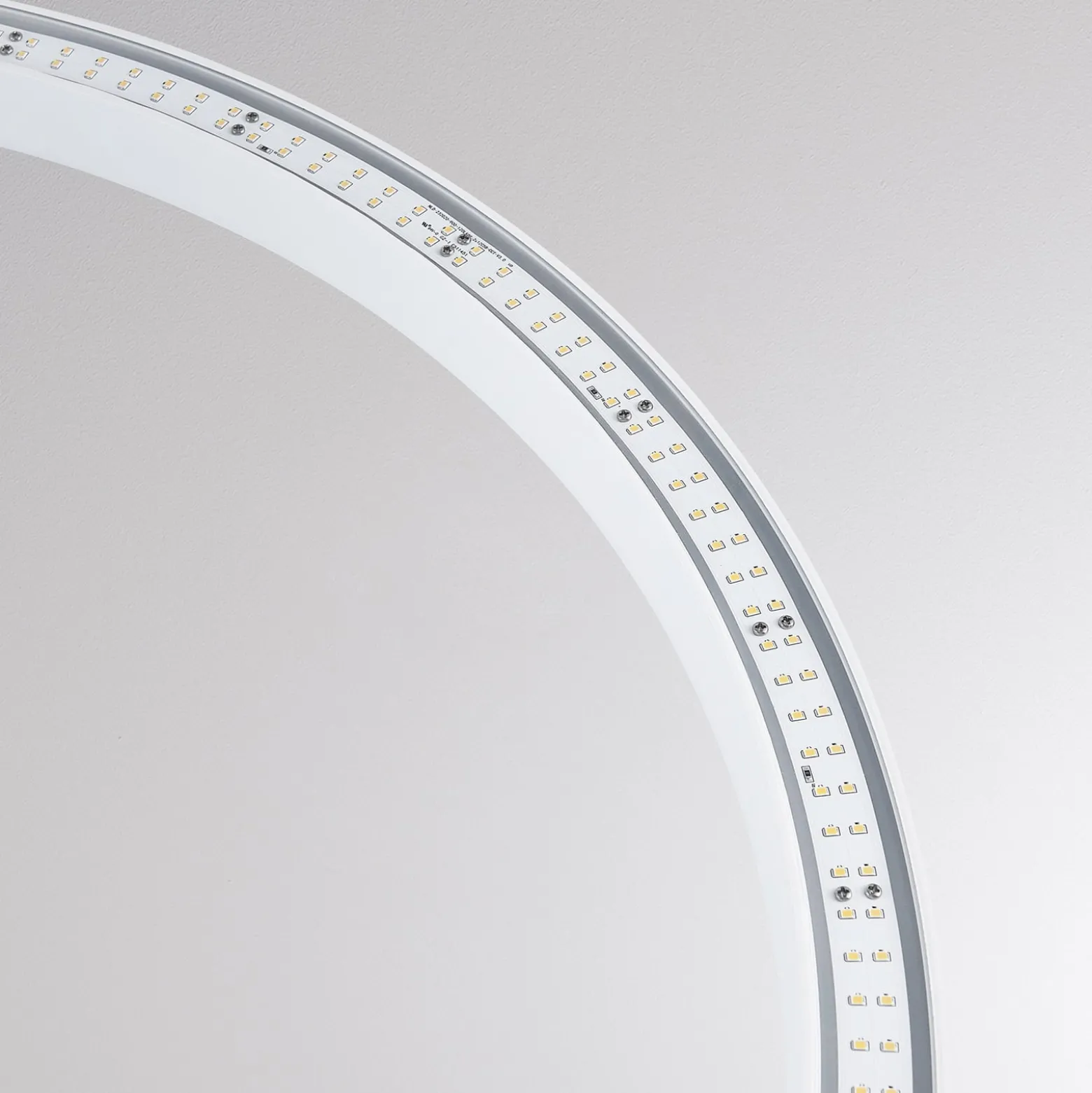 LED-riippuvalaisin PERFORA PRO M, Ø 66 cm, valkoinen, DALI, ylös/alas, CCT