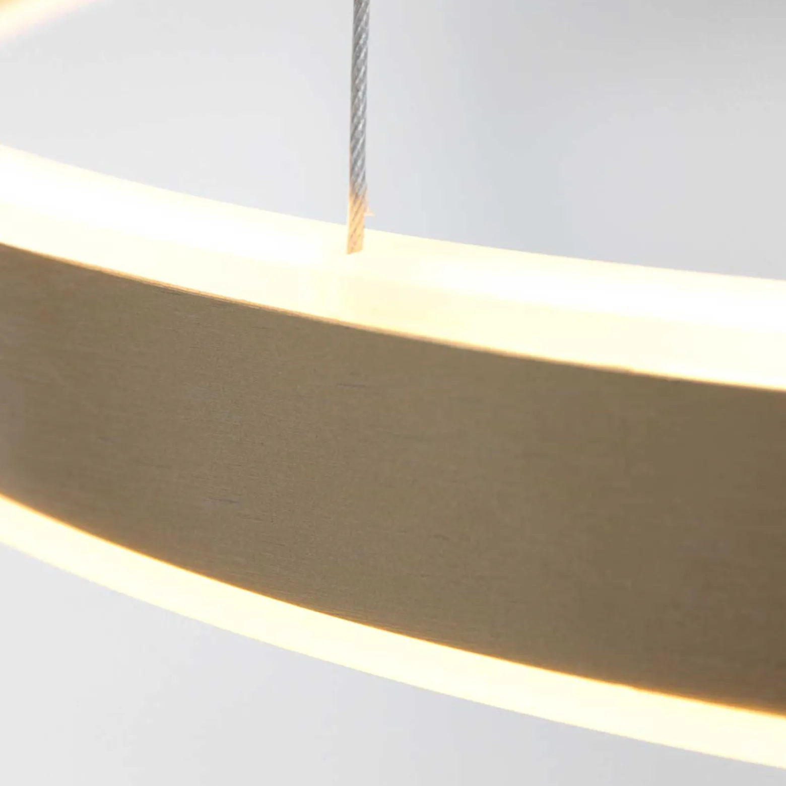 LED-riippuvalaisin Ringlux Ø60 cm, 2 lamppua kulta