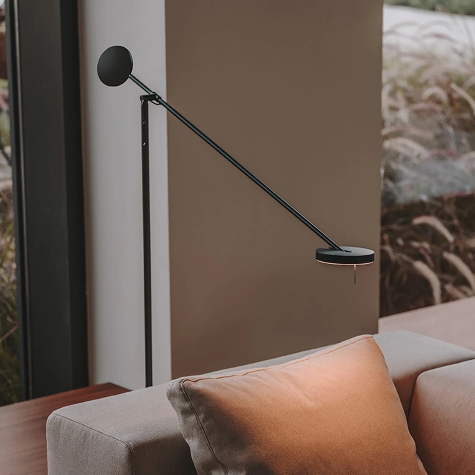 LEDS-C4 Invisible -LED-lattiavalo 2700K himmennin