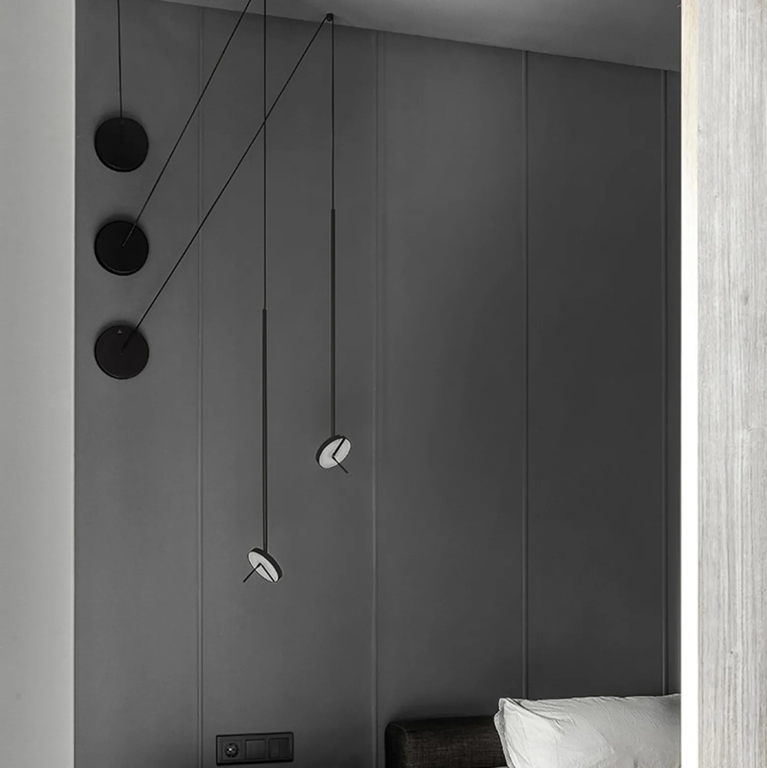 LEDS-C4 LED-riippuvalaisin Invisible Single, musta, alumiinia