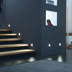 LED-seinäuppovalaisin Wall F, harmaa, 0,9 W, 7,5 x 7,5 cm