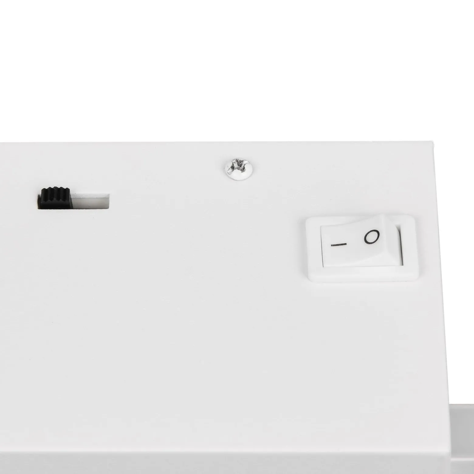 LED-seinävalaisin Cassino, mattavalkoinen, leveys 70 cm, metalli